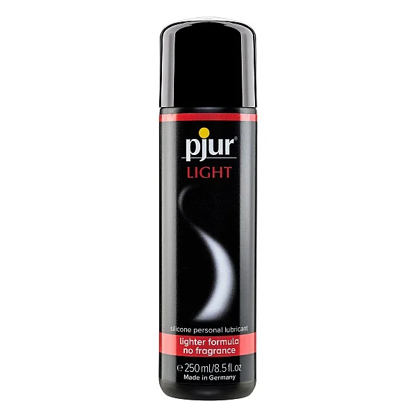 Pjur Light 250ml - Naturel van het merk Pjur - Siliconen Glijmiddel - online kopen bij Masculum.nl. De discrete online seks-toys en erotisch heren ondergoed winkel voor gay & hetero mannen.
