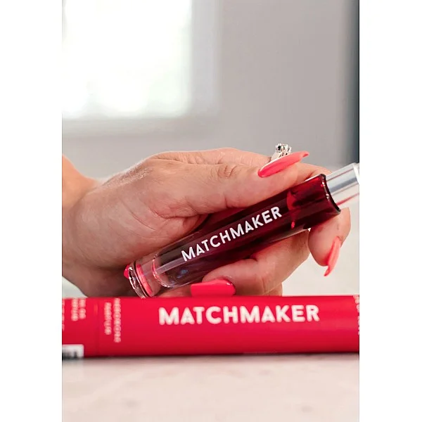 Pheromone Attract Him 10ml - Red Diamond van het merk Matchmaker - Feromonen Parfum - online kopen bij Masculum.nl. De discrete online seks-toys en erotisch heren ondergoed winkel voor gay & hetero mannen.