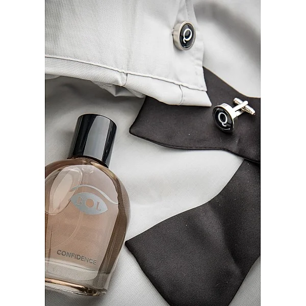 Pheromone Attract Her 50ml - Confidence van het merk Eye Of Love - Feromonen Parfum - online kopen bij Masculum.nl. De discrete online seks-toys en erotisch heren ondergoed winkel voor gay & hetero mannen.