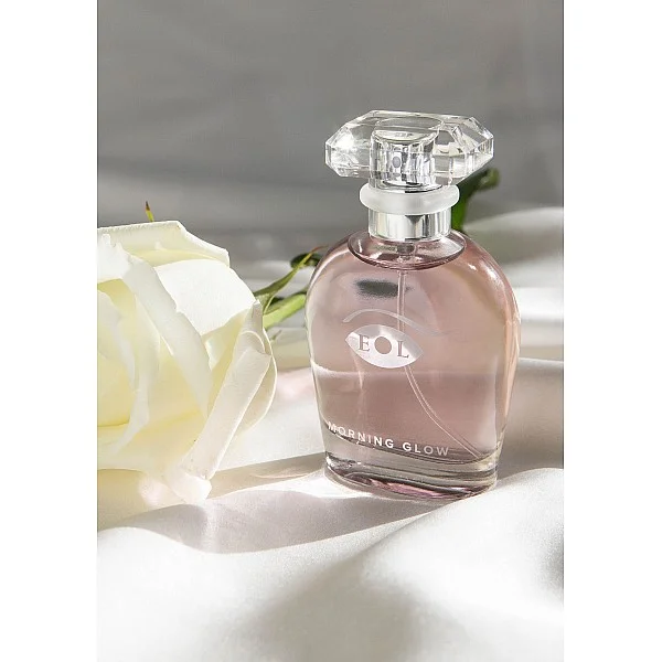 Pheromone Attract Him 50ml - Morning Glow van het merk Eye Of Love - Feromonen Parfum - online kopen bij Masculum.nl. De discrete online seks-toys en erotisch heren ondergoed winkel voor gay & hetero mannen.