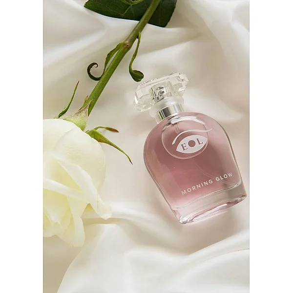 Pheromone Attract Him 50ml - Morning Glow van het merk Eye Of Love - Feromonen Parfum - online kopen bij Masculum.nl. De discrete online seks-toys en erotisch heren ondergoed winkel voor gay & hetero mannen.