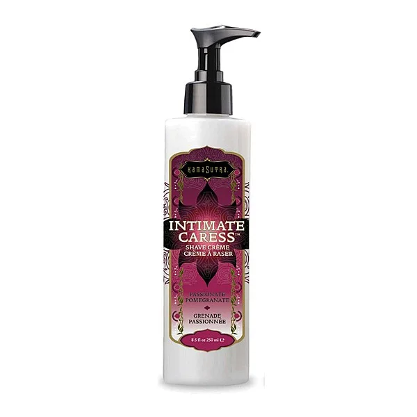 Intimate Caress Shaving 250ml - Granaatappel van het merk Kama Sutra -  - online kopen bij Masculum.nl. De discrete online seks-toys en erotisch heren ondergoed winkel voor gay & hetero mannen.